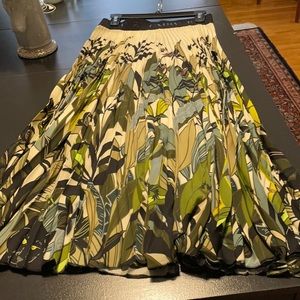 Gorgeous pleated skirt